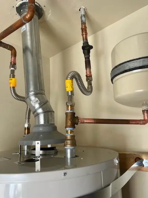 Water heater installation and plumbing repair in Castle Manor